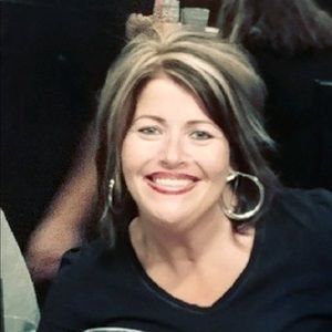 Meet your Posher, Valerie